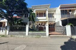 Jual Rumah Mewah Elegan Dengan View Eksklusif di Pasir Luyu, Bandung Jual Rumah Mewah Elegan Dengan View Eksklusif di Pasir Luyu, Bandung