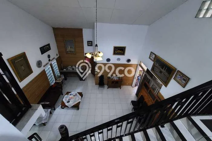 Dijual Rumah 5 Kamar Lokasi Ideal Nyaman dan Strategis di Babakan Ciparay Dijual Rumah 5 Kamar Lokasi Ideal Nyaman dan Strategis di Babakan Ciparay