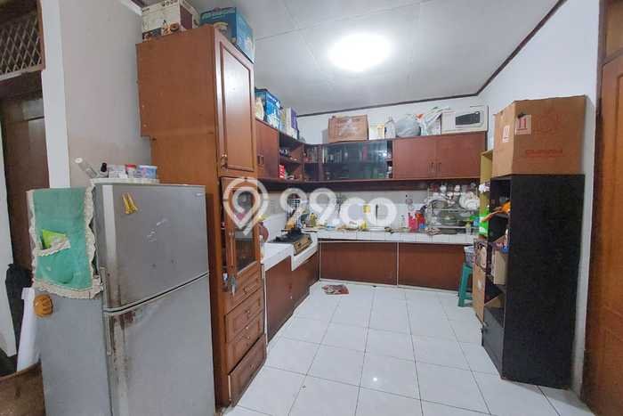 Siap Huni Hunian Elit 3 Kamar di Regol Dekat ke Mana Saja Siap Huni Hunian Elit 3 Kamar di Regol Dekat ke Mana Saja