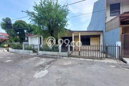Rumah Luxury Modern Tanpa Renovasi di Muara Bandung Rumah Luxury Modern Tanpa Renovasi di Muara Bandung