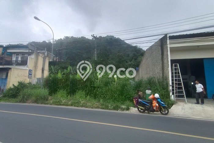 Lahan Kosong Dijual di Bandung dengan Area 1395m2 Lahan Kosong Dijual di Bandung dengan Area 1395m2