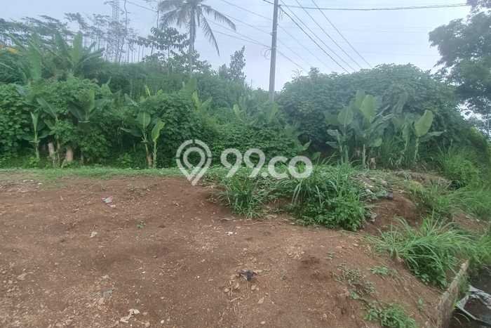 Lahan Kosong Dijual di Bandung dengan Area 1395m2 Lahan Kosong Dijual di Bandung dengan Area 1395m2