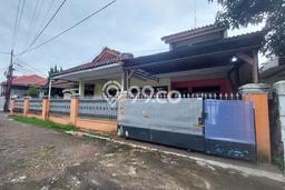 Dijual Cepat Rumah Favorit Siap Huni LB 180m2 di Margaasih, Bandung Dijual Cepat Rumah Favorit Siap Huni LB 180m2 di Margaasih, Bandung