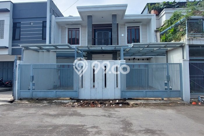 Dijual Hunian Rumah Nyaman 5 Kamar di Cibaduyut, Bandung Dijual Hunian Rumah Nyaman 5 Kamar di Cibaduyut, Bandung
