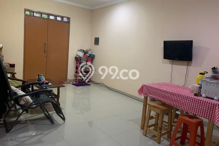 Hunian Eksklusif Siap Huni LT 120m2 di Kembangan, Jakarta Barat Hunian Eksklusif Siap Huni LT 120m2 di Kembangan, Jakarta Barat