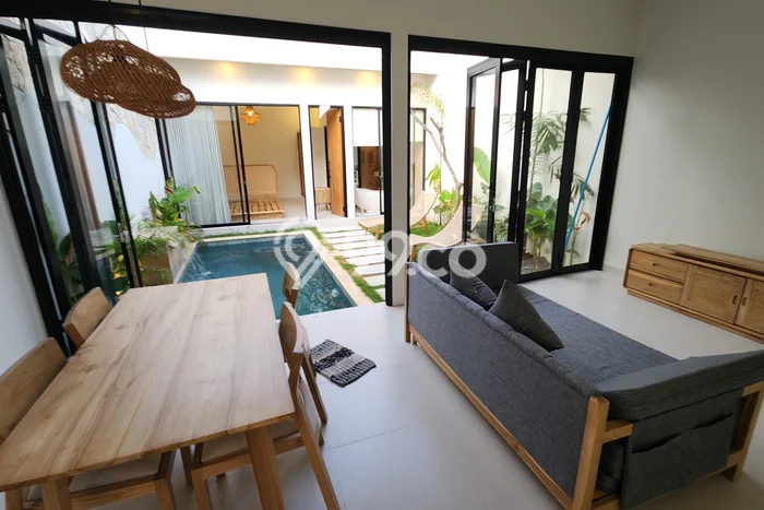 DIJUAL! Vila Kawasan Legian, Luas 103m², Lokasi Strategis DIJUAL! Vila Kawasan Legian, Luas 103m², Lokasi Strategis