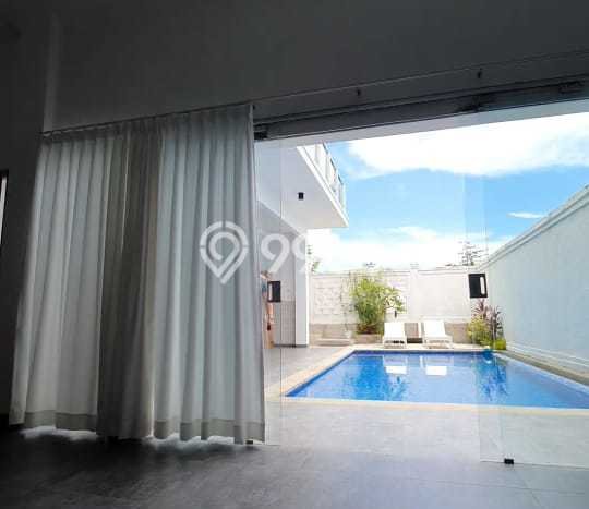 Ready to Use! Luxury House LT 210m2 Desain Modern di Jimbaran Ready to Use! Luxury House LT 210m2 Desain Modern di Jimbaran