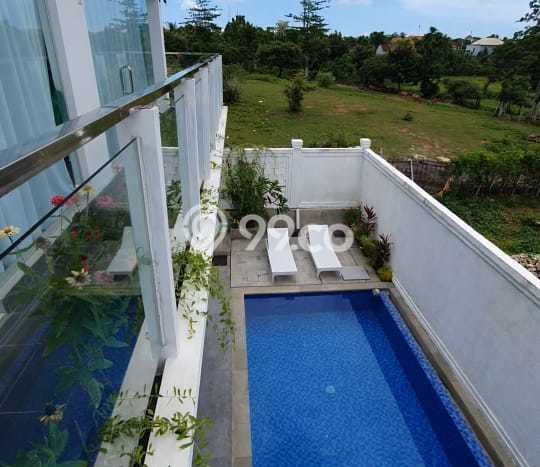 Ready to Use! Luxury House LT 210m2 Desain Modern di Jimbaran Ready to Use! Luxury House LT 210m2 Desain Modern di Jimbaran