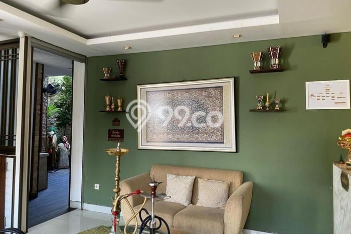 Untuk Dijual! Kantor di Umalas Badung LT 186m2 / LB 300m2 Kawasan Strategis Untuk Dijual! Kantor di Umalas Badung LT 186m2 / LB 300m2 Kawasan Strategis