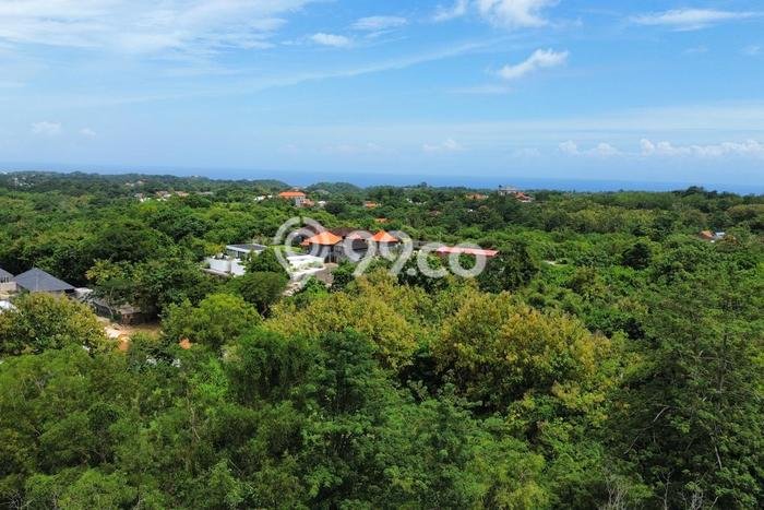 Tanah Disewa di Uluwatu Strategis dan Memiliki Luas 3300m2 Tanah Disewa di Uluwatu Strategis dan Memiliki Luas 3300m2