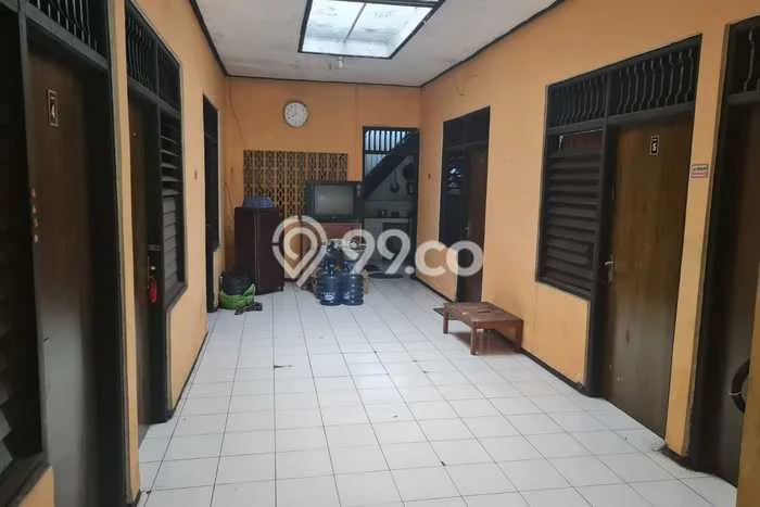 Unit Kost Dijual di Sampangan dengan 9 Kamar Kawasan Ramai Unit Kost Dijual di Sampangan dengan 9 Kamar Kawasan Ramai