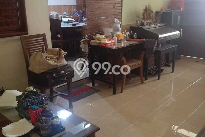 For Sale Hunian Rumah Nyaman 4 Kamar di Bukit Sari, Semarang For Sale Hunian Rumah Nyaman 4 Kamar di Bukit Sari, Semarang
