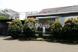 Hunian Elit LB 250m2 Siap Pakai Desain Elegan di Bintaro, Tangerang Selatan Hunian Elit LB 250m2 Siap Pakai Desain Elegan di Bintaro, Tangerang Selatan
