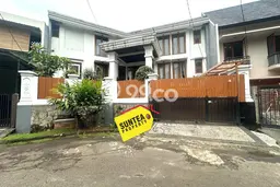 Rumah Elit Modern Siap Huni di Bintaro Tangerang Selatan Rumah Elit Modern Siap Huni di Bintaro Tangerang Selatan