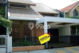 Ready to Use! Premium House LT 175m2 Desain Modern di Bintaro Ready to Use! Premium House LT 175m2 Desain Modern di Bintaro
