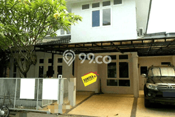 Ready to Use! Premium House LT 240m2 Desain Elegan di Bintaro Ready to Use! Premium House LT 240m2 Desain Elegan di Bintaro