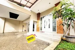For Sale! Premium House LT 600m2 Desain Modern di Bintaro For Sale! Premium House LT 600m2 Desain Modern di Bintaro