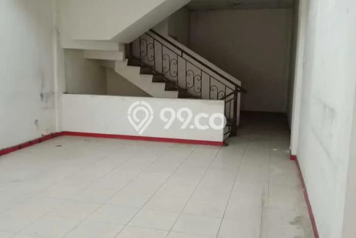 Ruko Dijual di Prime Area Jakarta Barat Luas 189m2 Ruko Dijual di Prime Area Jakarta Barat Luas 189m2