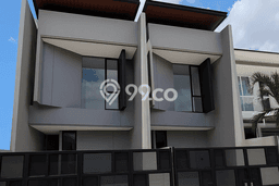 Dijual Cepat Rumah Favorit Siap Huni LB 160m2 di Rungkut, Surabaya Dijual Cepat Rumah Favorit Siap Huni LB 160m2 di Rungkut, Surabaya