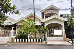 Rumah Modern Cantik 5 Kamar Siap Huni di Jambangan Rumah Modern Cantik 5 Kamar Siap Huni di Jambangan