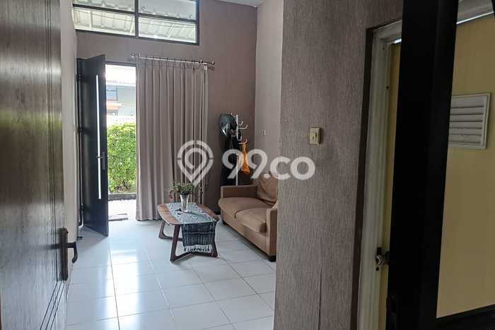 Dijual Rumah Minimalis Bagus Punya 4 KT di Tenggilis Mejoyo Surabaya SHM Dijual Rumah Minimalis Bagus Punya 4 KT di Tenggilis Mejoyo Surabaya SHM