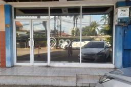KAWASAN BISNIS! Ruko di Kebayoran Lama, Luas 300m², Area Premium KAWASAN BISNIS! Ruko di Kebayoran Lama, Luas 300m², Area Premium