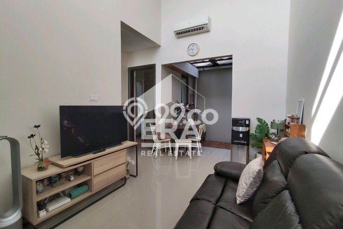 Jual Rumah Strategis Bagus Punya 2 KT di Gunung Putri Bogor - Jual Rumah Strategis Bagus Punya 2 KT di Gunung Putri Bogor -