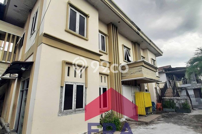 Unit Ruko Dijual di Pontianak Kota Pontianak Luas Tanah 1115m2, Luas Bangunan 1046m2 Unit Ruko Dijual di Pontianak Kota Pontianak Luas Tanah 1115m2, Luas Bangunan 1046m2