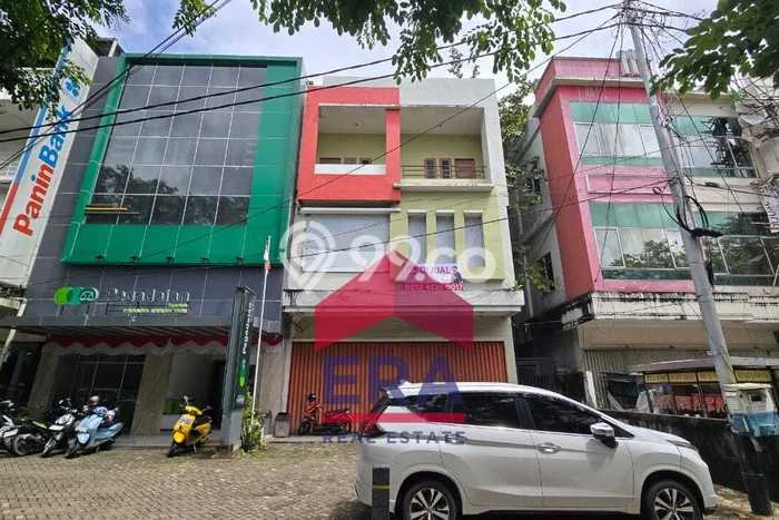 Unit Ruko Dijual di Pontianak Selatan Pontianak Luas Tanah 308m2, Luas Bangunan 360m2 Unit Ruko Dijual di Pontianak Selatan Pontianak Luas Tanah 308m2, Luas Bangunan 360m2