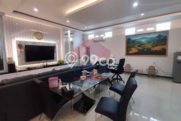 Hunian Cantik Modern Lb 150m2 di Pontianak Selatan, Pontianak Hunian Cantik Modern Lb 150m2 di Pontianak Selatan, Pontianak