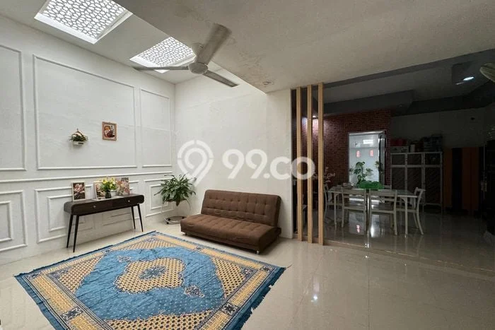 Rumah Strategis Minimalis Lb 195m2 di Pontianak Selatan, Pontianak Rumah Strategis Minimalis Lb 195m2 di Pontianak Selatan, Pontianak