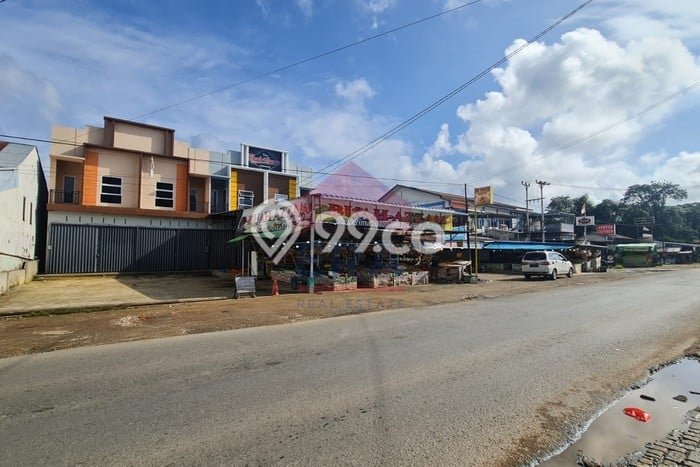 LOKASI STRATEGIS! Ruko Kawasan Sungai Ambawang, Luas 360m2m², Pusat Bisnis, Jalan Utama LOKASI STRATEGIS! Ruko Kawasan Sungai Ambawang, Luas 360m2m², Pusat Bisnis, Jalan Utama