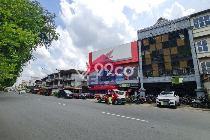 Ruko Komersial Dijual di Pontianak Barat Pontianak LT 338m2 & LB 885m2 Ruko Komersial Dijual di Pontianak Barat Pontianak LT 338m2 & LB 885m2