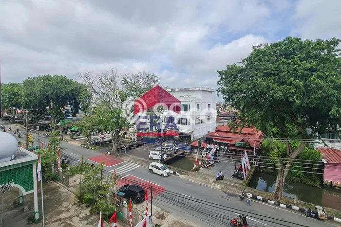 Lokasi Strategis! Dijual Ruko Bisnis di Pontianak Kota, Pontianak Kondisi Baik Lokasi Strategis! Dijual Ruko Bisnis di Pontianak Kota, Pontianak Kondisi Baik