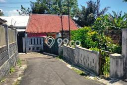 Dijual Rumah 3 Kamar Lokasi Ideal Bagus dan Strategis di Warudoyong Dijual Rumah 3 Kamar Lokasi Ideal Bagus dan Strategis di Warudoyong