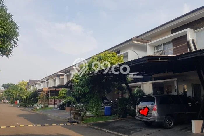 For Sale! Luxury House LT 162m2 Desain Elegan di Grand Wisata For Sale! Luxury House LT 162m2 Desain Elegan di Grand Wisata