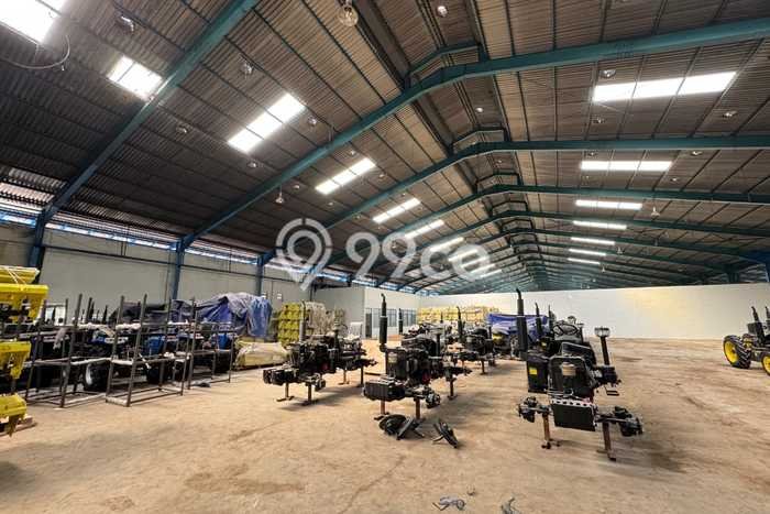 Gudang Disewa di Tangerang dengan LB 2500m2 Area Komersial Ramai Gudang Disewa di Tangerang dengan LB 2500m2 Area Komersial Ramai