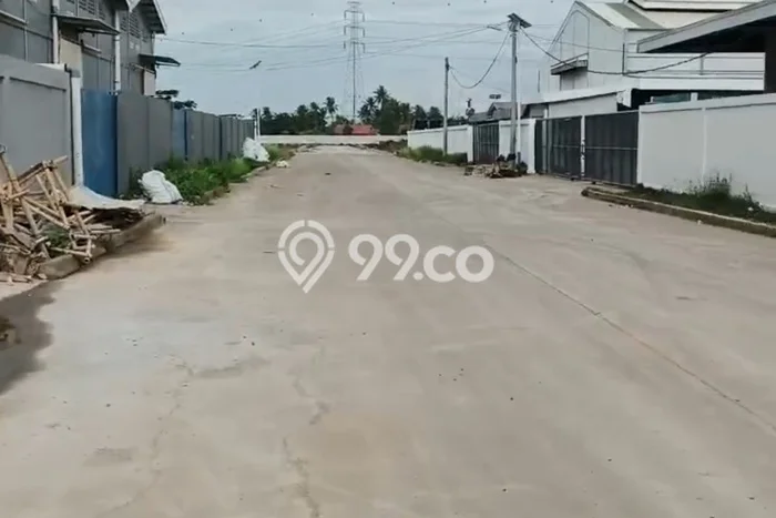 Gudang Disewa di Pakuhaji, Tangerang, LT 1200m2 / LB 800m2 Gudang Disewa di Pakuhaji, Tangerang, LT 1200m2 / LB 800m2