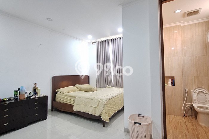 Hunian Elit LB 160m2 Siap Pakai Desain Elegan di Depok I, Depok Hunian Elit LB 160m2 Siap Pakai Desain Elegan di Depok I, Depok