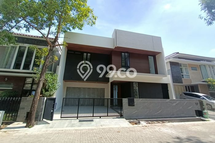 For Sale! Luxury House LT 280m2 Desain Modern di Candi Golf For Sale! Luxury House LT 280m2 Desain Modern di Candi Golf
