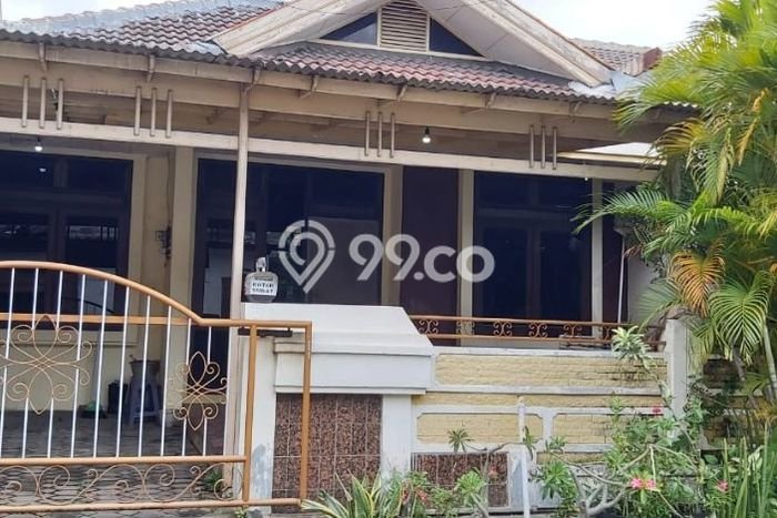Rumah 3 Kamar Akses Transportasi Umum di Puri Anjasmoro, Semarang Rumah 3 Kamar Akses Transportasi Umum di Puri Anjasmoro, Semarang