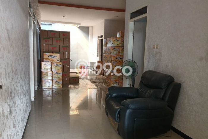 DIJUAL CEPAT! Rumah Puri Anjasmoro, Semarang, Luas 128m² Bangunan 104m² DIJUAL CEPAT! Rumah Puri Anjasmoro, Semarang, Luas 128m² Bangunan 104m²