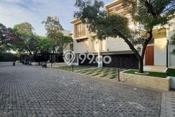 Hunian Elit LB 665m2 Siap Pakai Desain Elegan di Ampera, Jakarta Selatan Hunian Elit LB 665m2 Siap Pakai Desain Elegan di Ampera, Jakarta Selatan