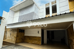 Jual Rumah Luas Elegan Dengan View Eksklusif di Senopati, Jakarta Selatan Jual Rumah Luas Elegan Dengan View Eksklusif di Senopati, Jakarta Selatan