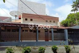 Ready to Use! Luxury House LT 251m2 Desain Elegan di Senopati Ready to Use! Luxury House LT 251m2 Desain Elegan di Senopati