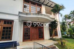 For Sale! Luxury House LT 682m2 Desain Elegan di Pondok Indah For Sale! Luxury House LT 682m2 Desain Elegan di Pondok Indah