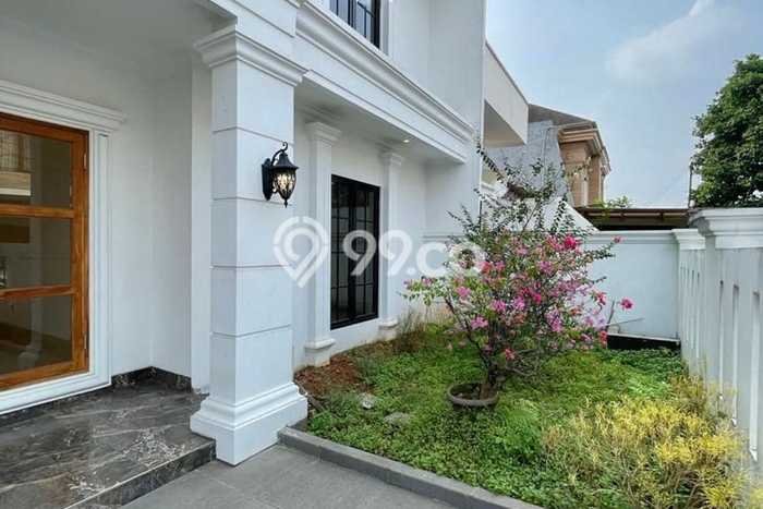 Hunian Mewah LB 500m2 Siap Huni Desain Elegan di Gandaria, Jakarta Selatan Hunian Mewah LB 500m2 Siap Huni Desain Elegan di Gandaria, Jakarta Selatan
