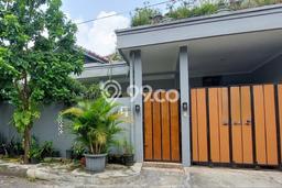 Dijual Rumah Luas Megah Dengan View Eksklusif di Lebak Bulus, Jakarta Selatan Dijual Rumah Luas Megah Dengan View Eksklusif di Lebak Bulus, Jakarta Selatan