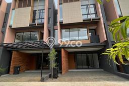 Rumah Elit LB 320m2 Siap Pakai Desain Elegan di Ampera, Jakarta Selatan Rumah Elit LB 320m2 Siap Pakai Desain Elegan di Ampera, Jakarta Selatan