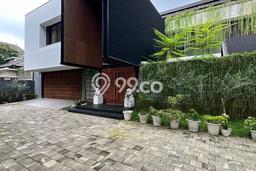 Dijual Rumah Premium dengan Fasilitas Sekitar Lengkap di Kebayoran Baru, Jakarta Selatan Dijual Rumah Premium dengan Fasilitas Sekitar Lengkap di Kebayoran Baru, Jakarta Selatan